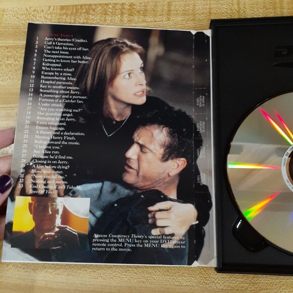 Conspiracy Theory 1997 DVD Snapcase Richard Donner Julia Roberts Mel Gibson VTG - Picture 4 of 5